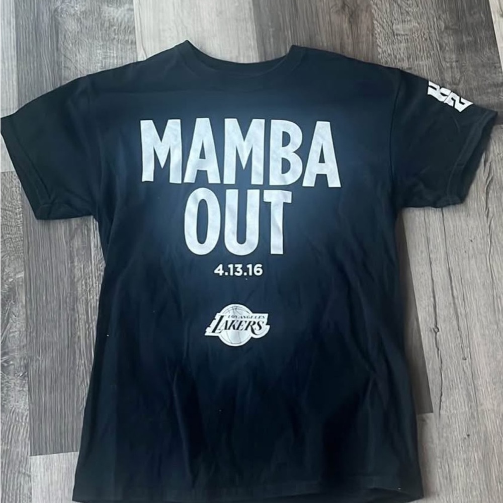 Black 'Mamba Out' T-Shirt